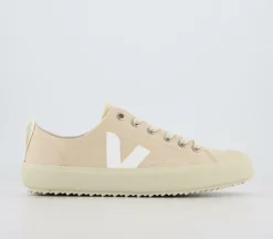 Veja Nova Trainers