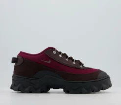 Nike Lahar Low Trainers