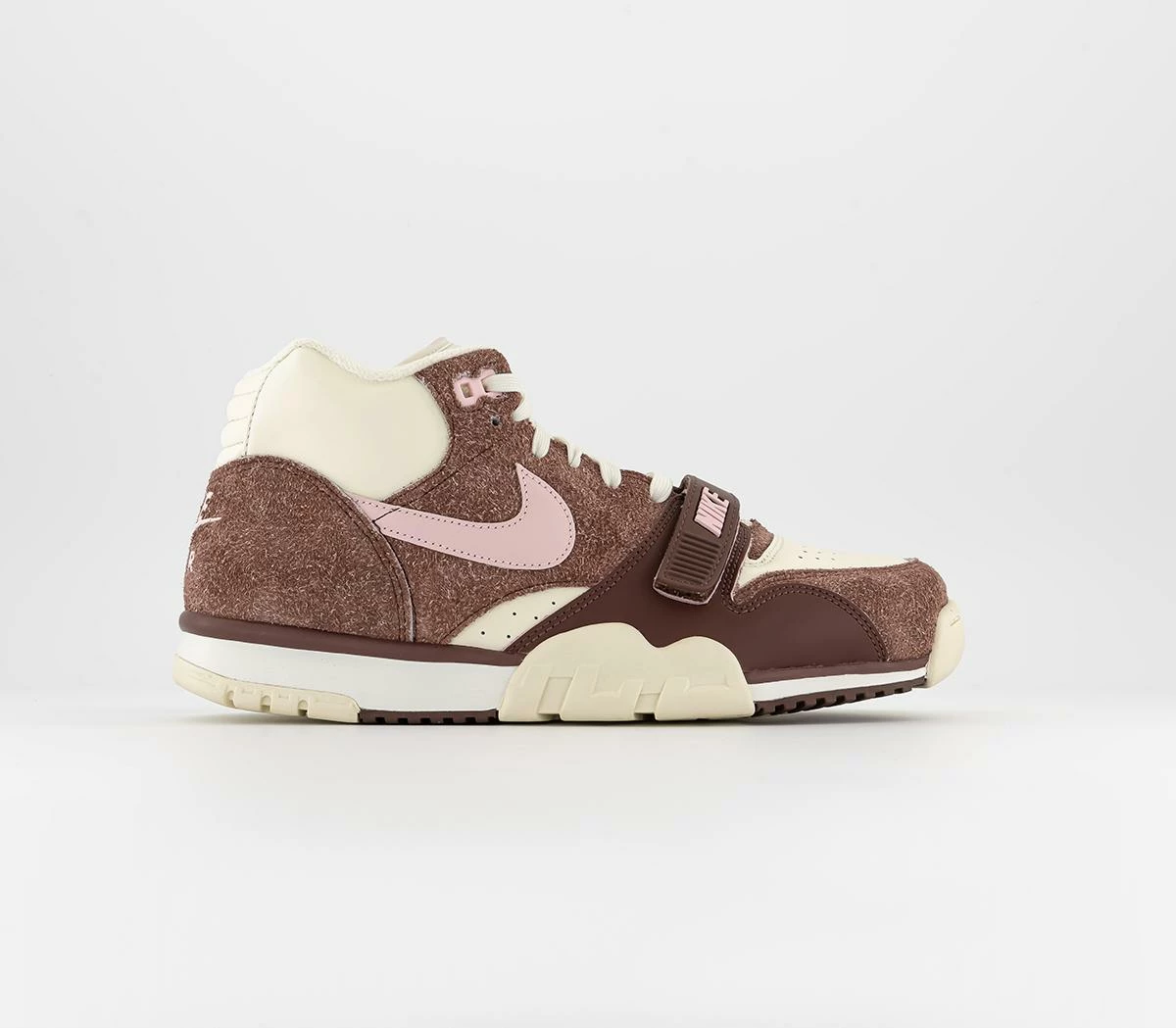 Nike Air Trainer 1 Trainers