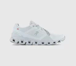 On Running Cloud X 3 Ad Trainers