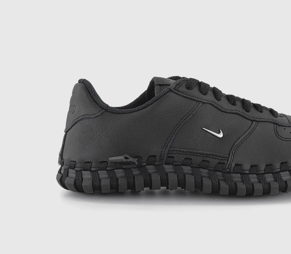 Nike J Force 1 Low Trainers - Image 2