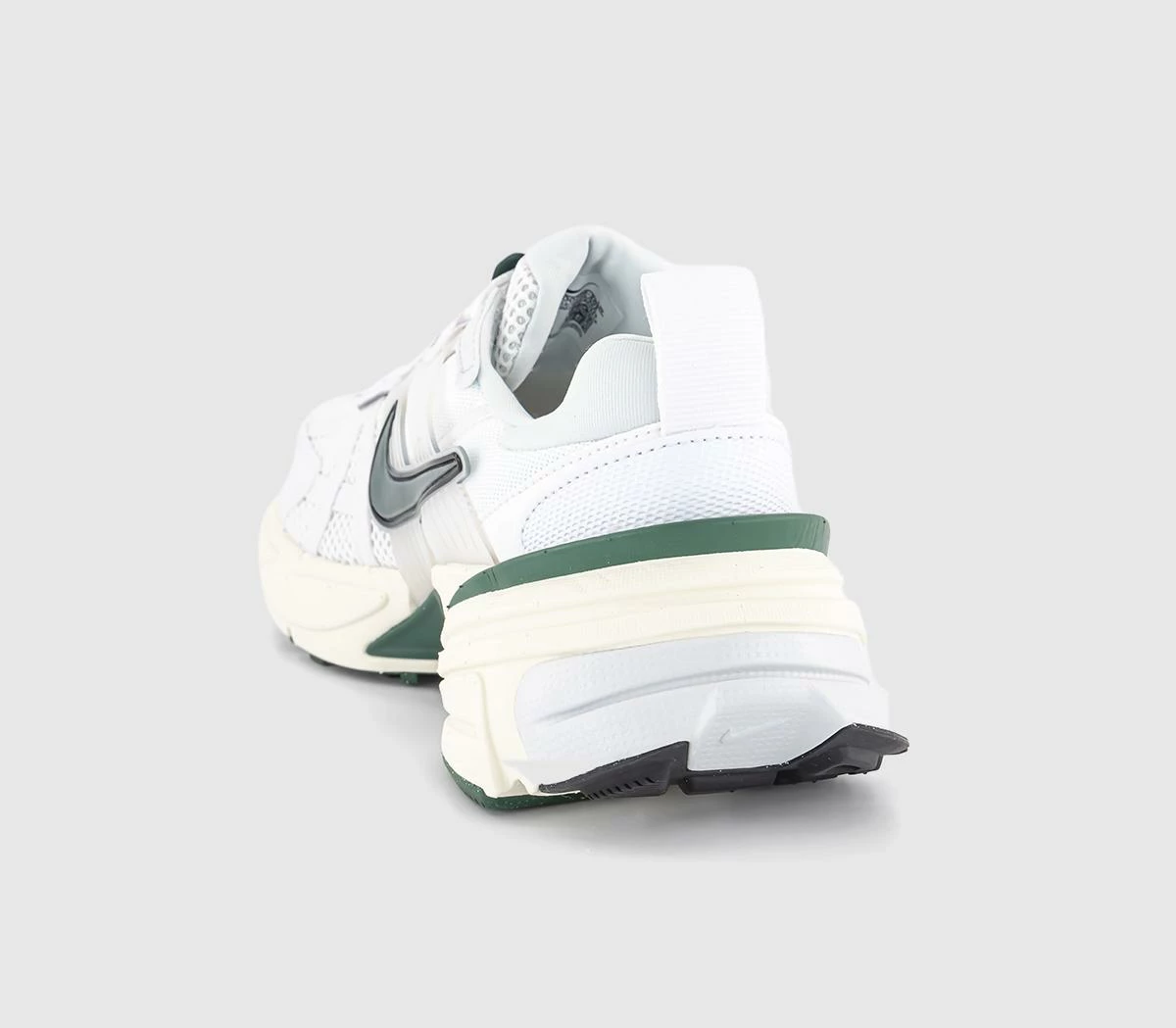 Nike V2K Run Trainers - Image 3