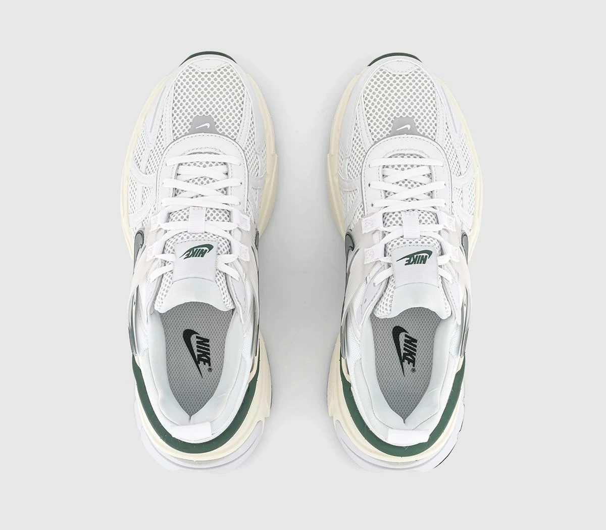 Nike V2K Run Trainers - Image 4